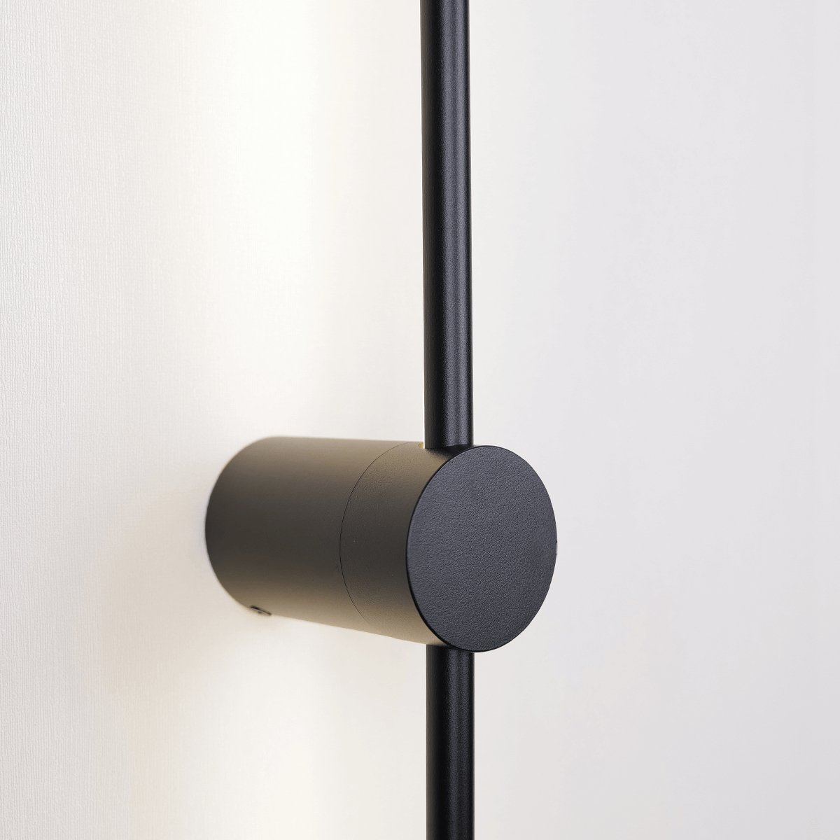 Nordic Light Stick • Black • 100 CM • 2 - Pack - Warehouse Sale - Haus of Interiors